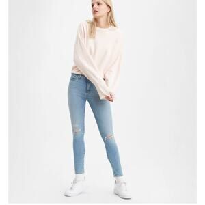 Levi's | NWT 721 High Rise Skinny // 30